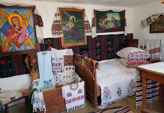 Українська спадщина у кожній деталі – від пісні до вишитого рушника